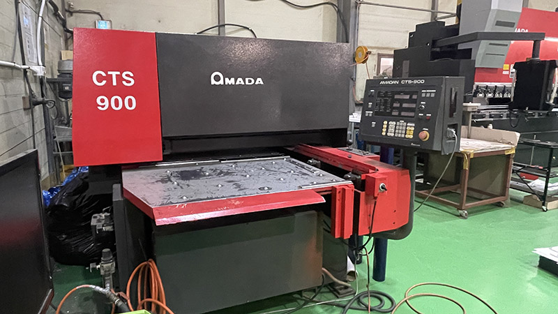 AMADA CTS-900.jpg